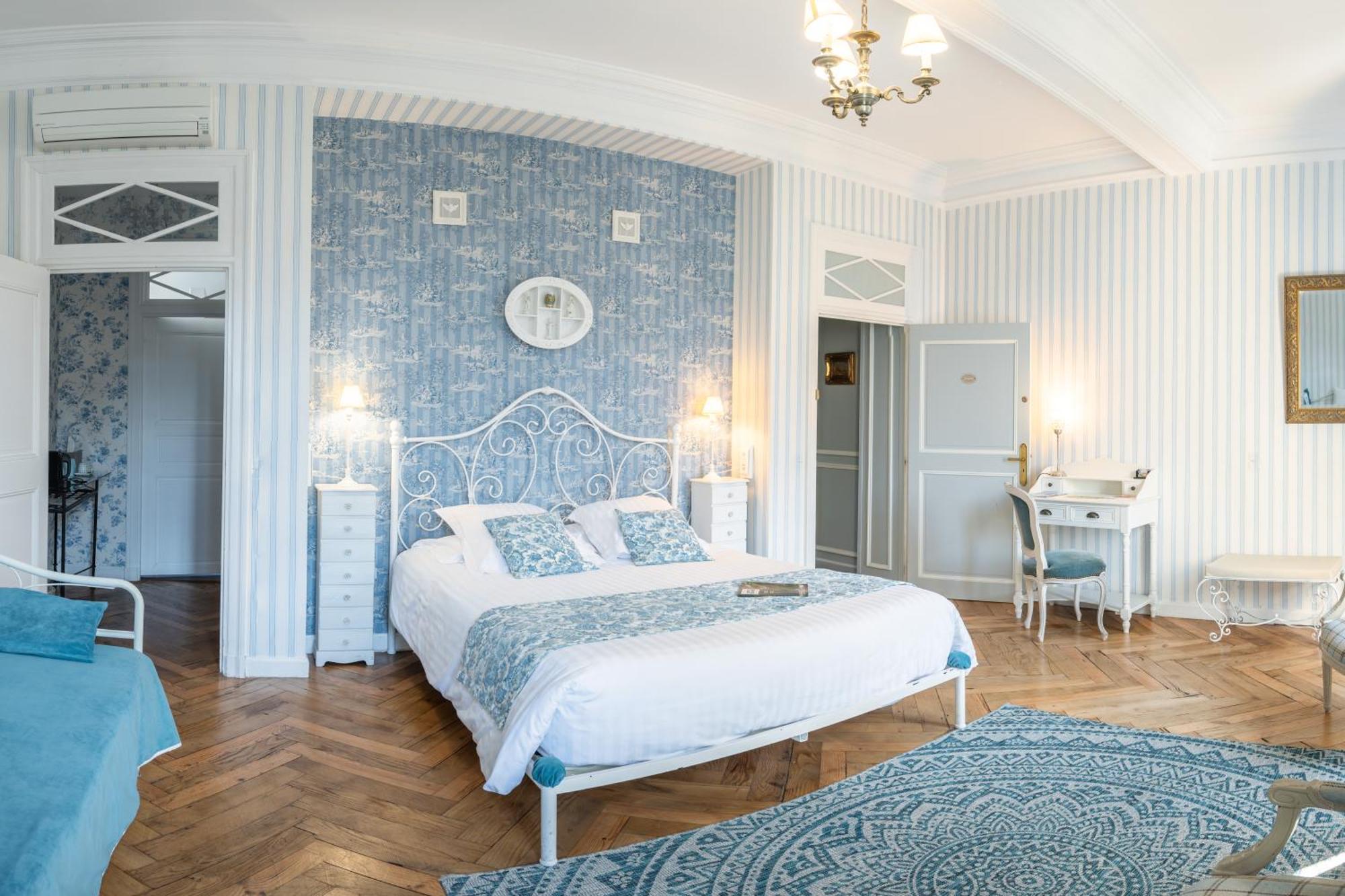 Maison D'Hotes "Les Jardins De Mazamet" Eksteriør billede