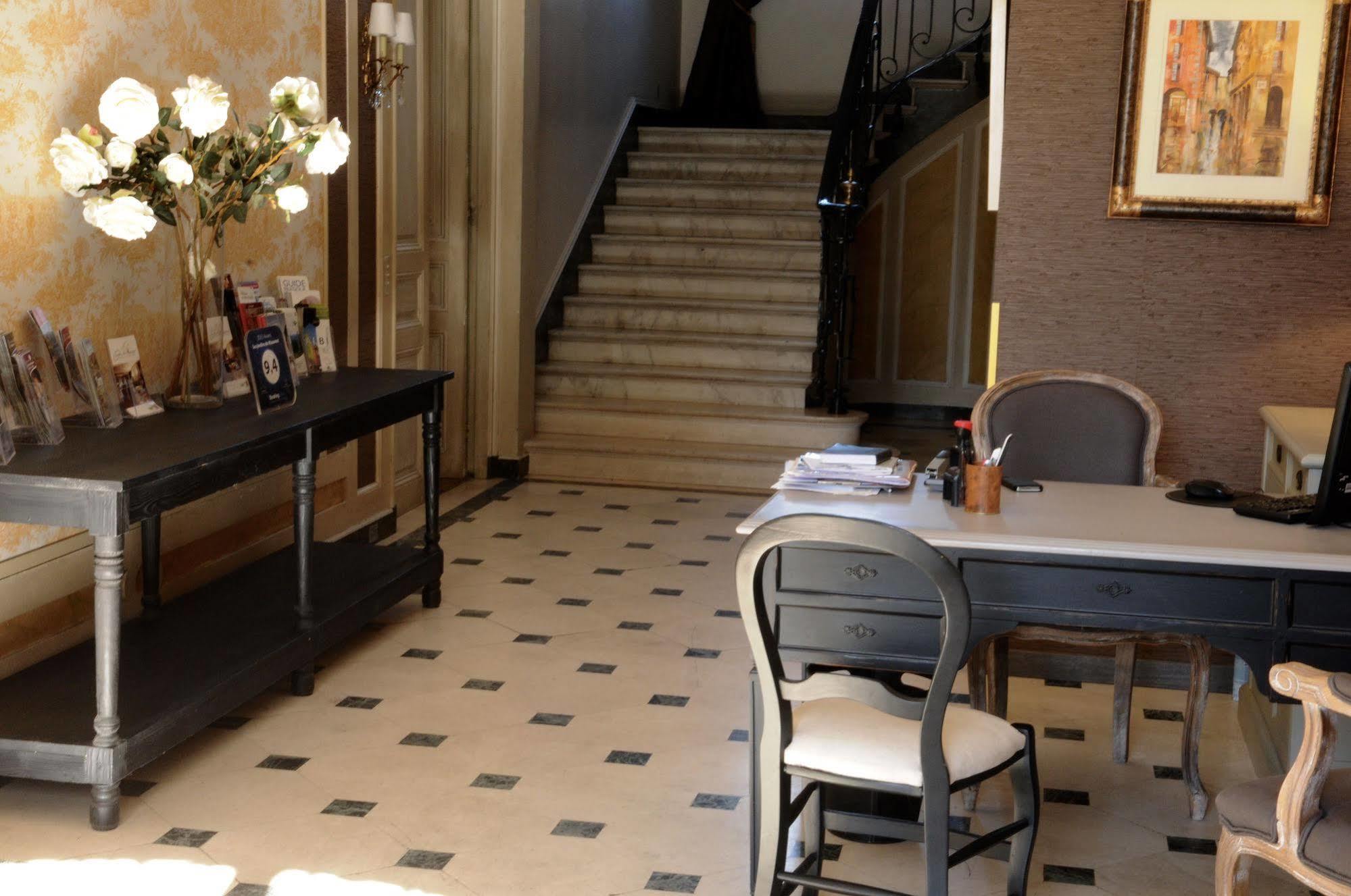 Maison D'Hotes "Les Jardins De Mazamet" Eksteriør billede